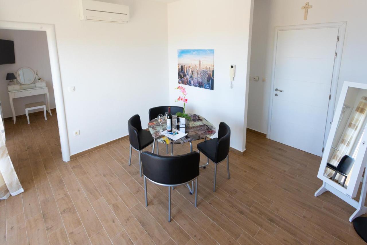 Apartments Jasa Deluxe มาคาร์สกา ภายนอก รูปภาพ