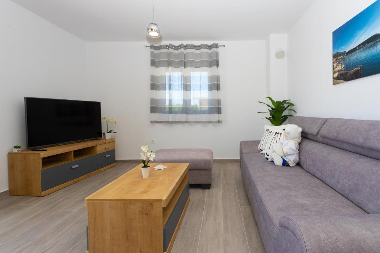 Apartments Jasa Deluxe มาคาร์สกา ภายนอก รูปภาพ