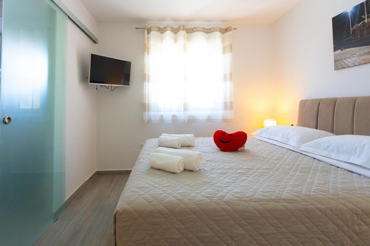 Apartments Jasa Deluxe มาคาร์สกา ภายนอก รูปภาพ