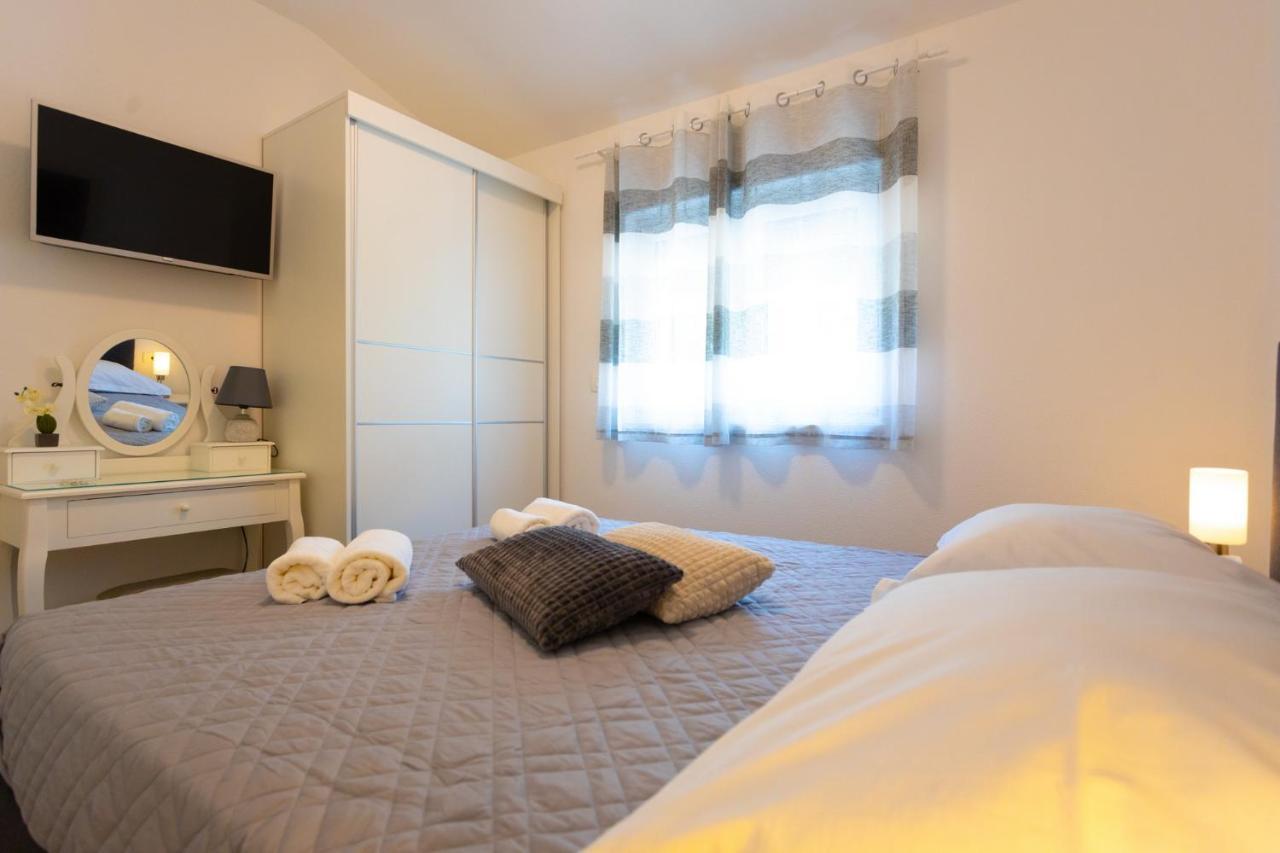 Apartments Jasa Deluxe มาคาร์สกา ภายนอก รูปภาพ