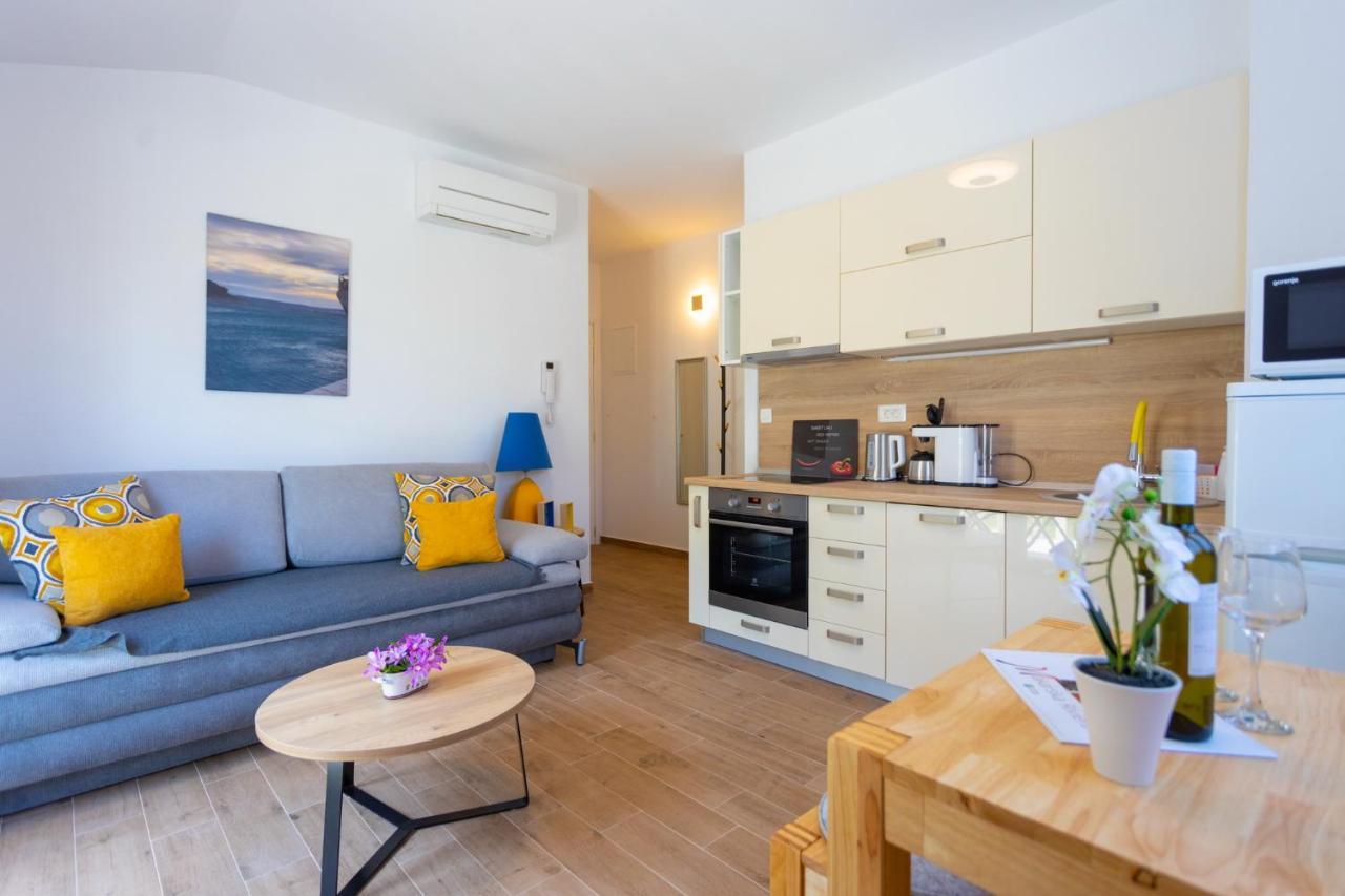 Apartments Jasa Deluxe มาคาร์สกา ภายนอก รูปภาพ