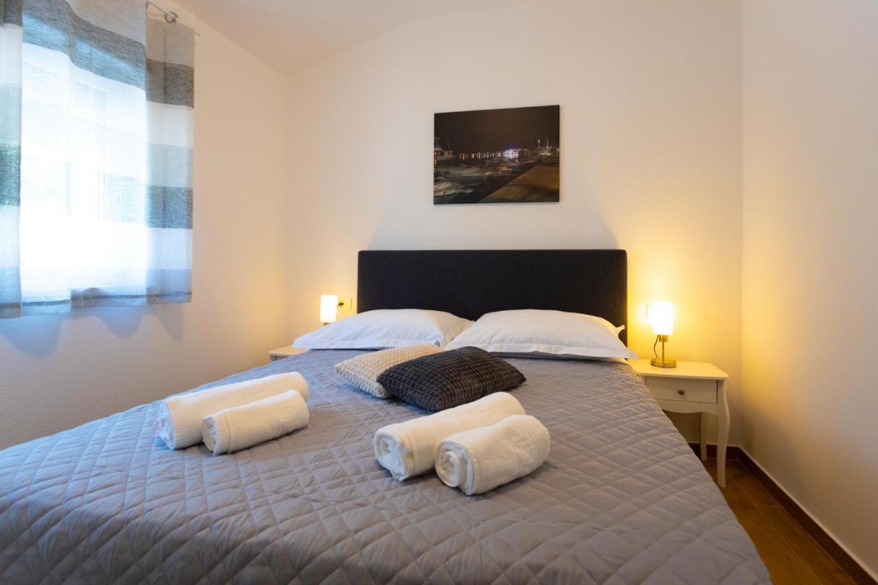 Apartments Jasa Deluxe มาคาร์สกา ภายนอก รูปภาพ